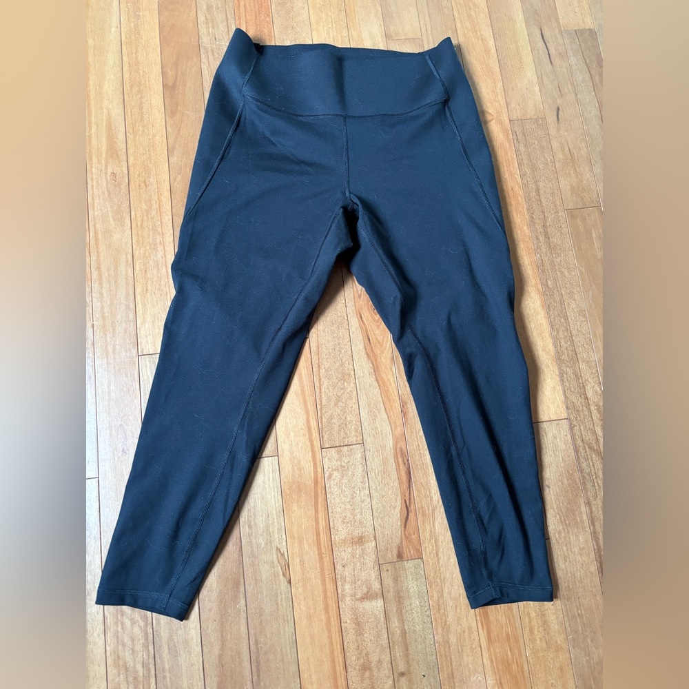 GapFit black crop leggings NWOT Large